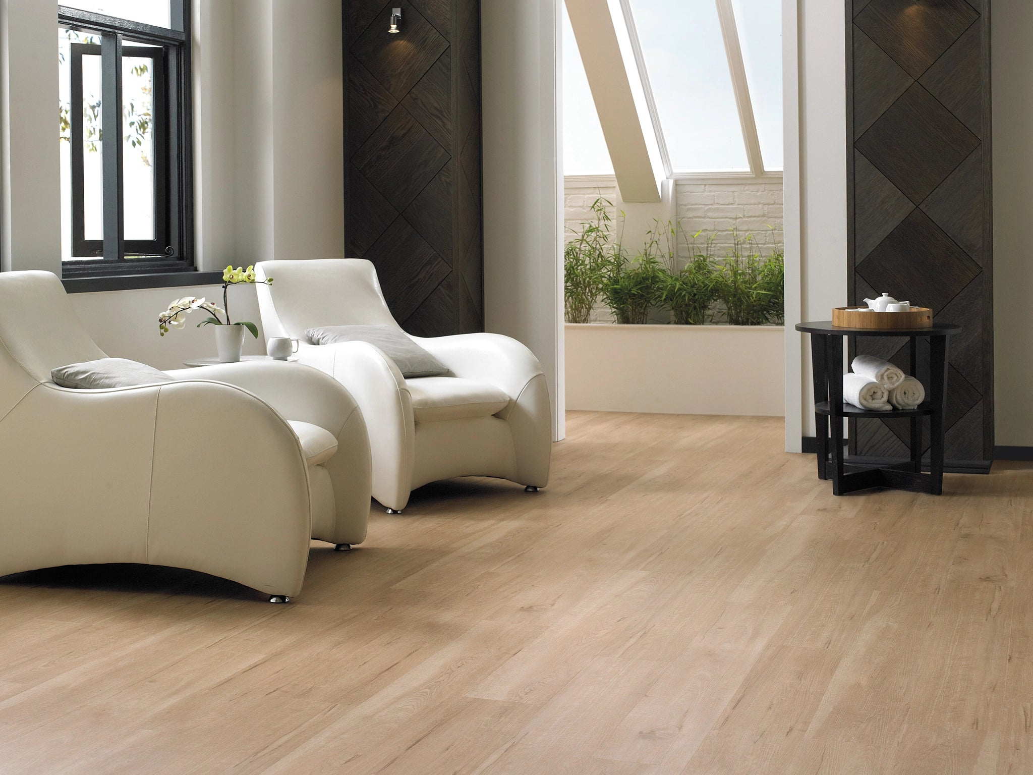 Van Gogh Wood-Carpet Court