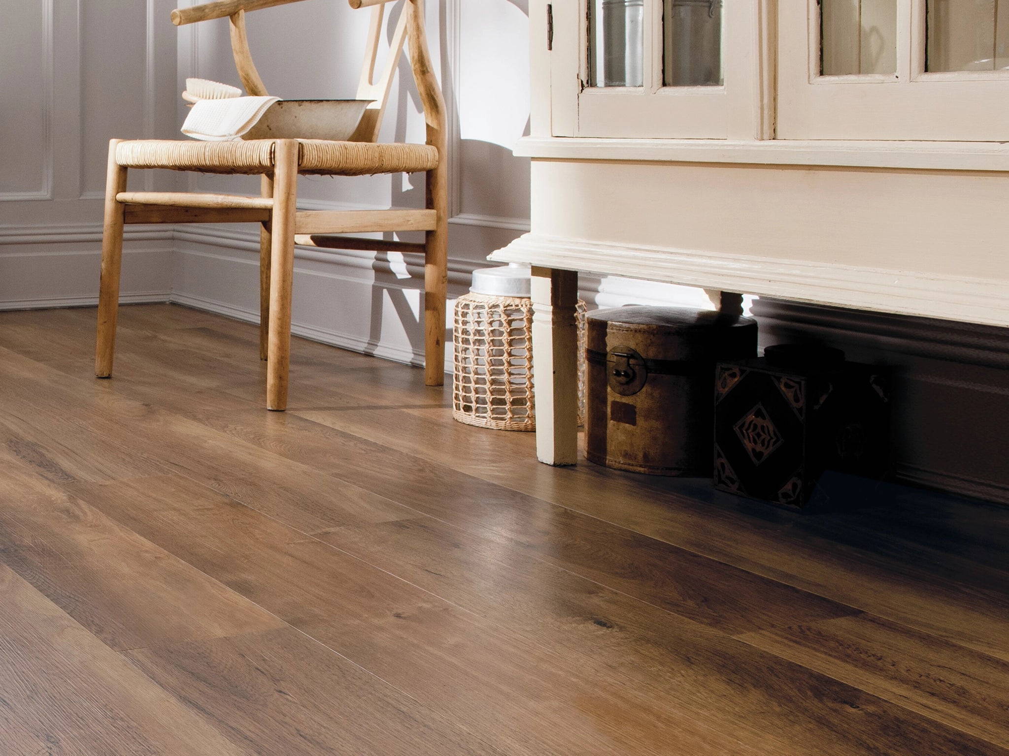 Van Gogh Wood-Carpet Court