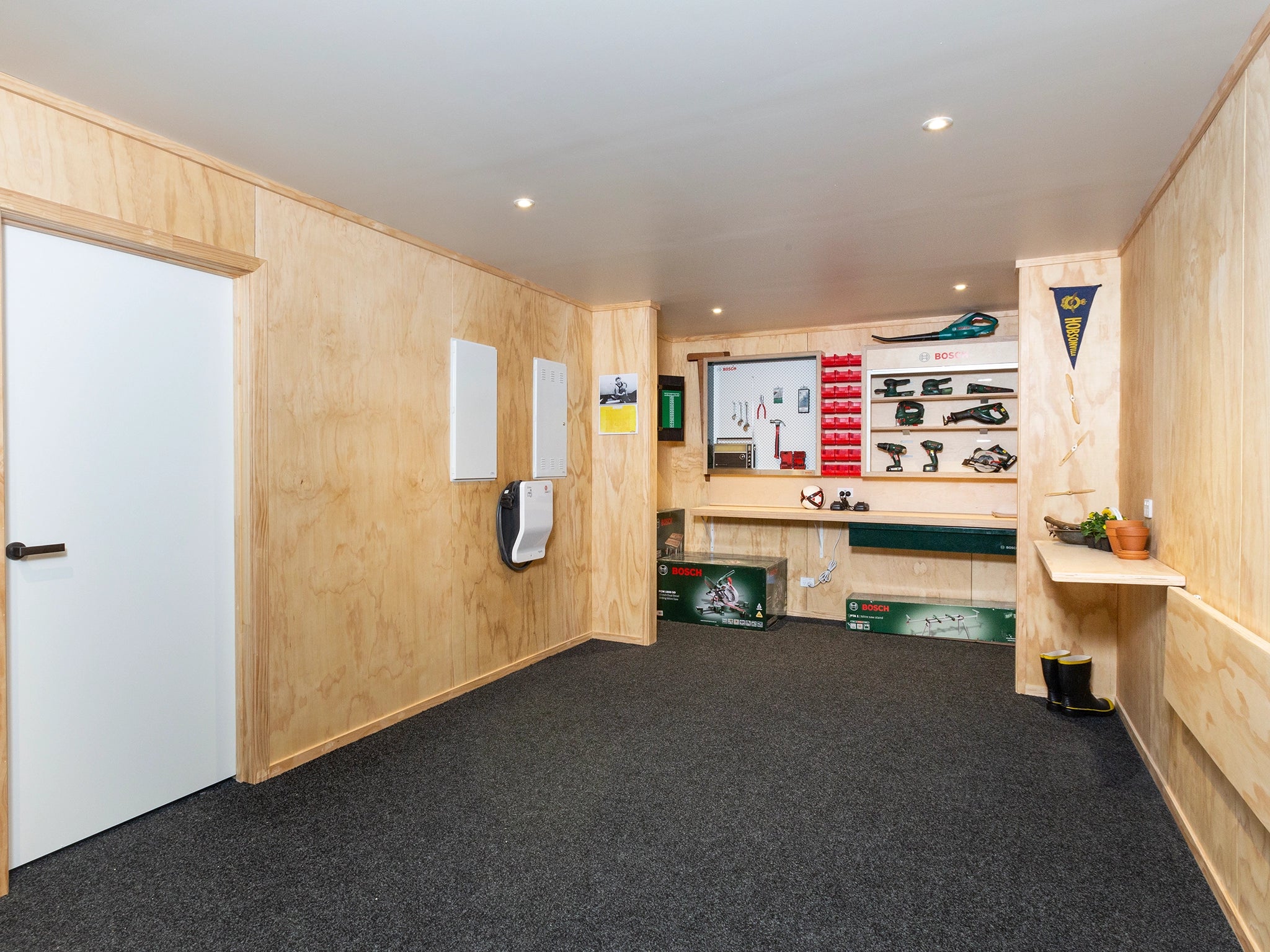 Grand Prix-Carpet Court