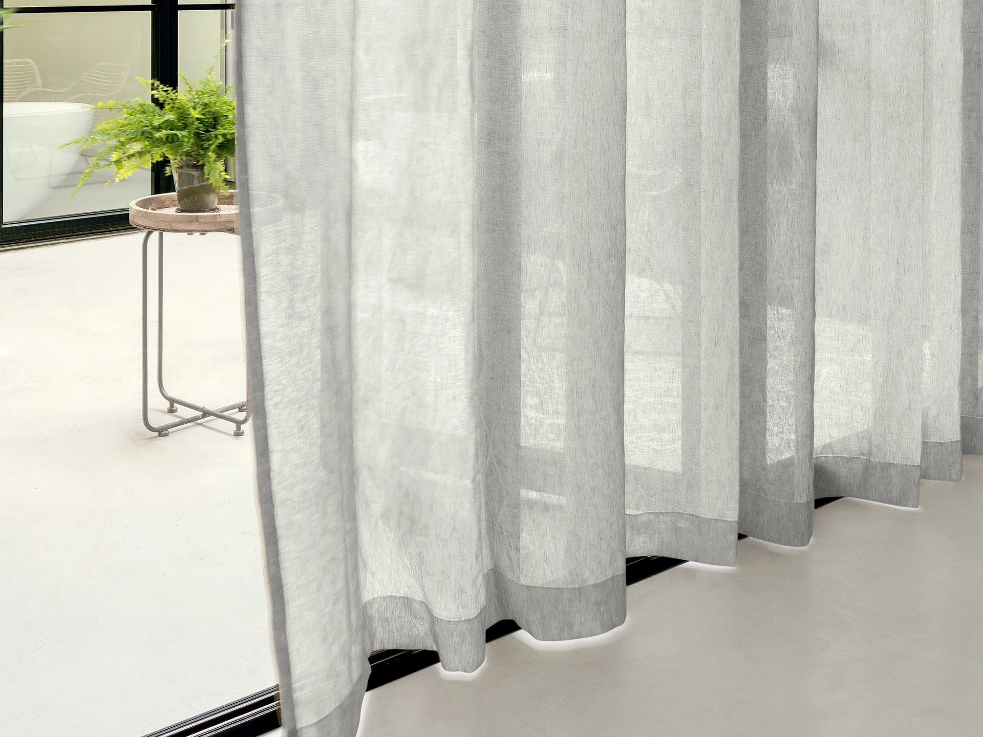 cs-guide-foldedhem-The Interiors Group